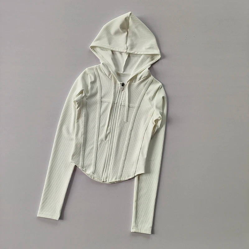 Core™ Chaqueta Deportiva con Capucha