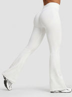 Curve™ Acampanados Push Up de Cintura Media · Efecto Moldeador