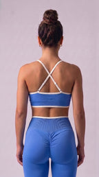 Azul